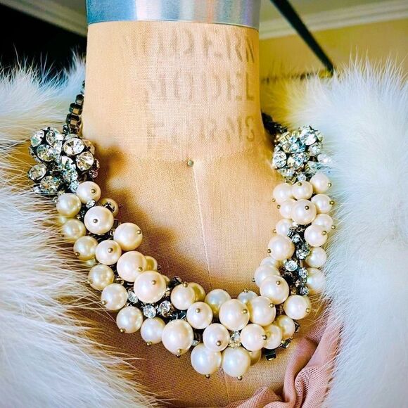 ♥️ Bib Necklace CZ Rhinestone Pearl, formal coquette PRICE FIRM, - Picture 4 of 12